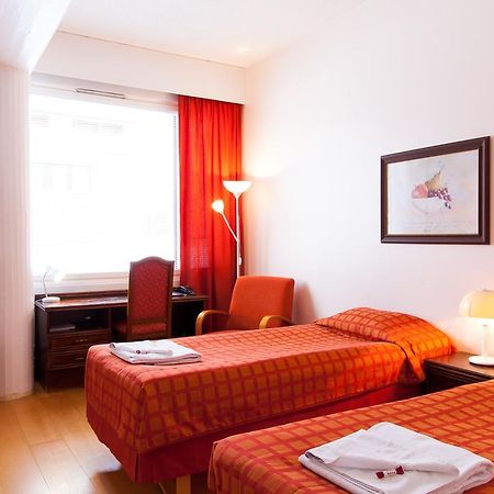 Aadankosio Hotel Joensuu Eksteriør billede