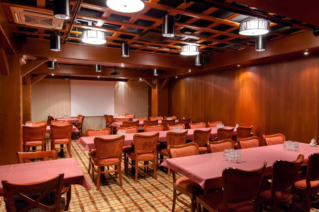 Aadankosio Hotel Joensuu Eksteriør billede