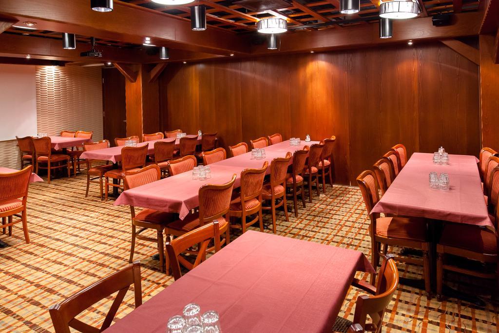 Aadankosio Hotel Joensuu Eksteriør billede