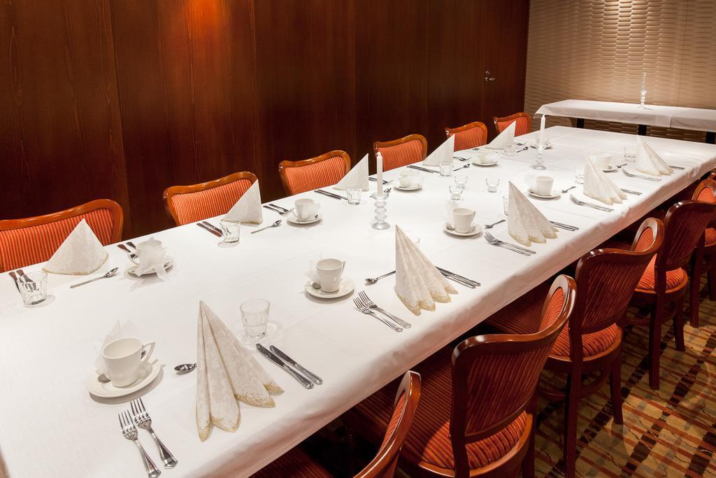 Aadankosio Hotel Joensuu Eksteriør billede