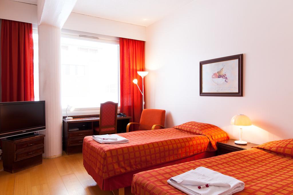 Aadankosio Hotel Joensuu Eksteriør billede