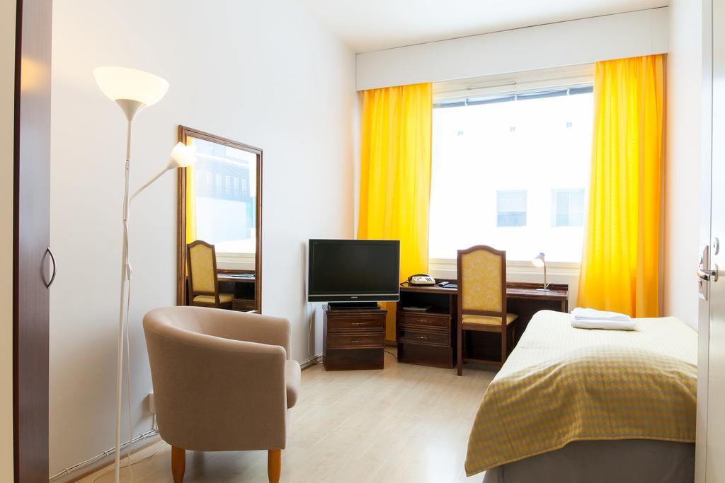 Aadankosio Hotel Joensuu Eksteriør billede